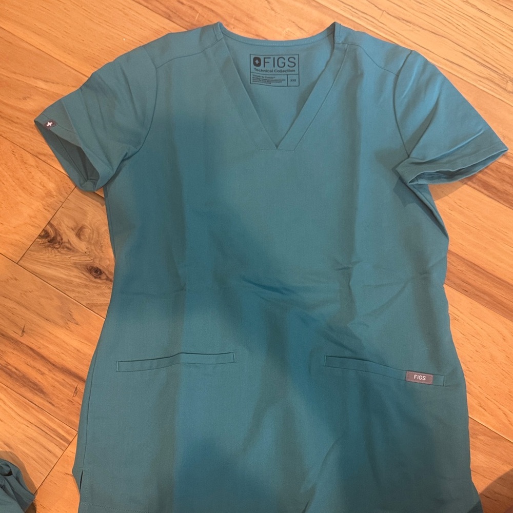 Figs Teal XXS Scrub Top